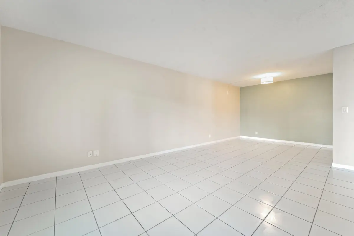012626-4 at 6341 Chasewood Drive D, Jupiter