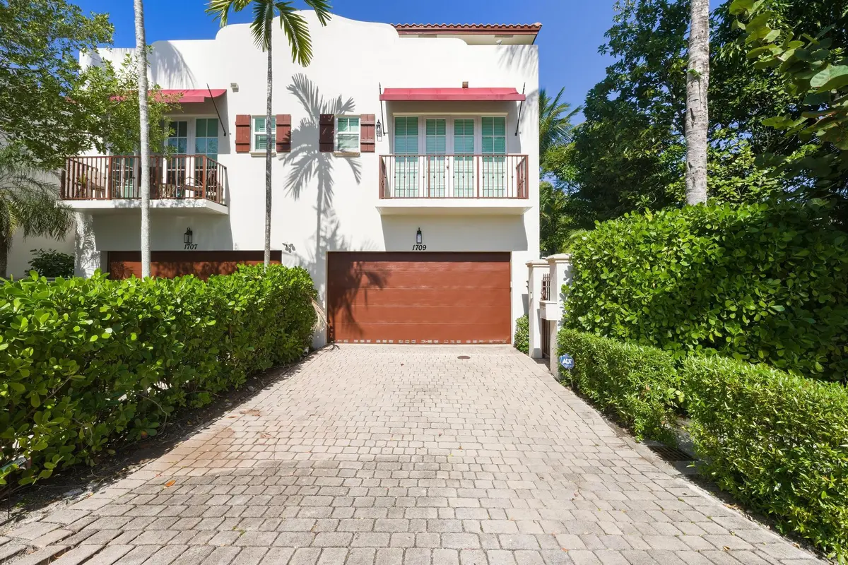 DSC03421 at 1709 NE 8th Street 1709, Fort Lauderdale