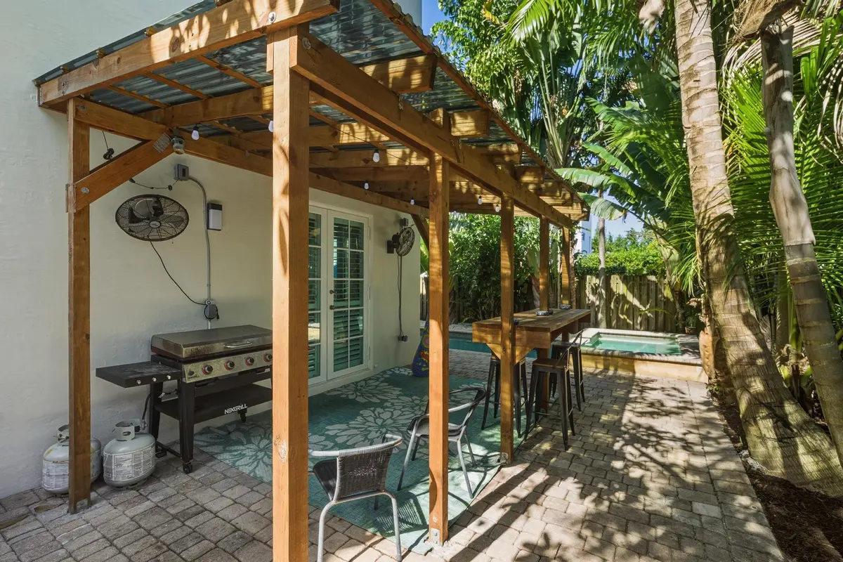 DSC03456 at 1709 NE 8th Street 1709, Fort Lauderdale