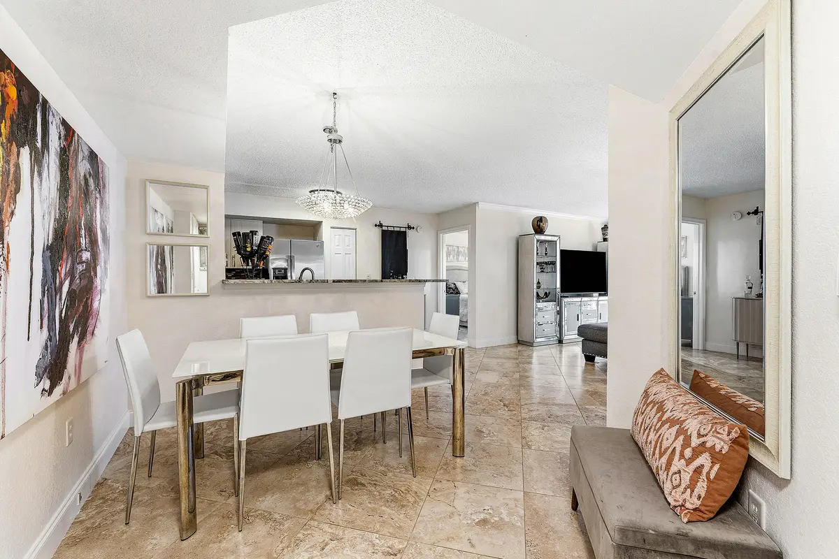 Entryway at 1801 N Flagler Drive 235, West Palm Beach