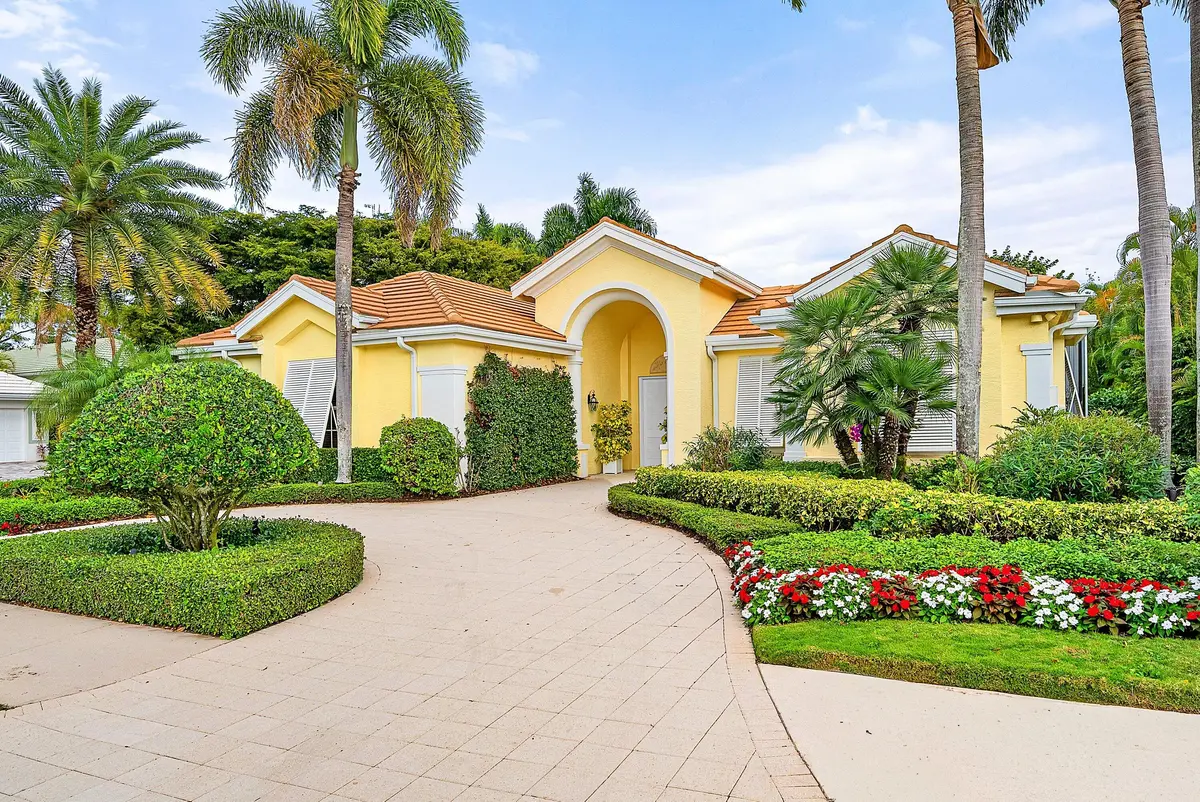 002-103PembrokeDrive-PalmBeachGardens-FL at 103 Pembroke Drive, Palm Beach Gardens