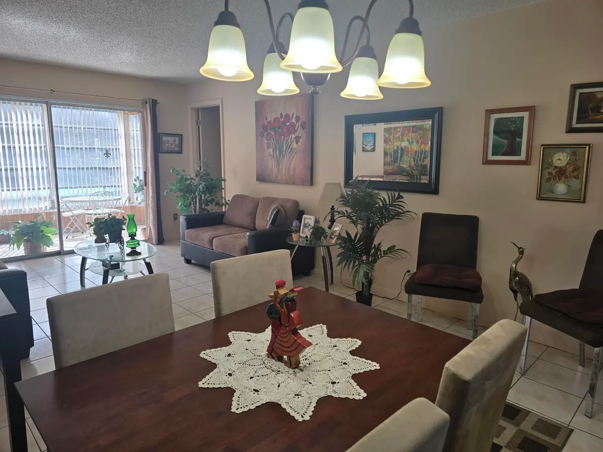 DINING RM AREA at 118 Lake Olive Drive, West Palm Beach