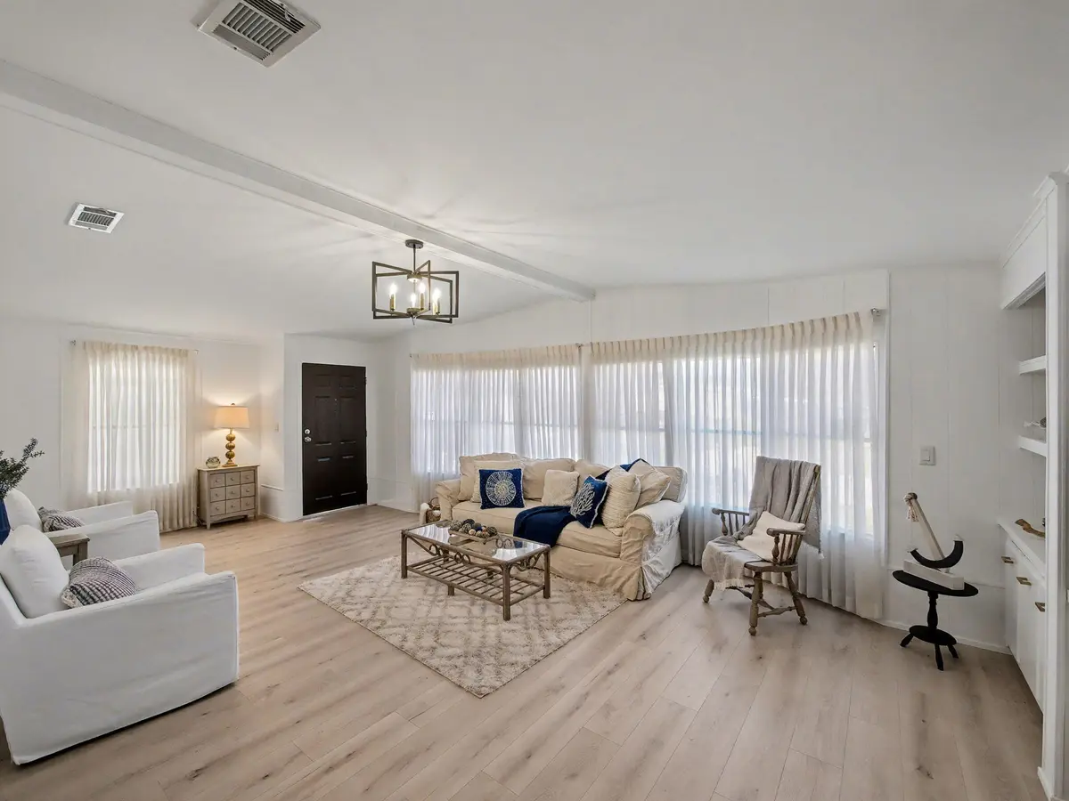 3-web-or-mls-005 at 7843 SE Saratoga Drive, Hobe Sound