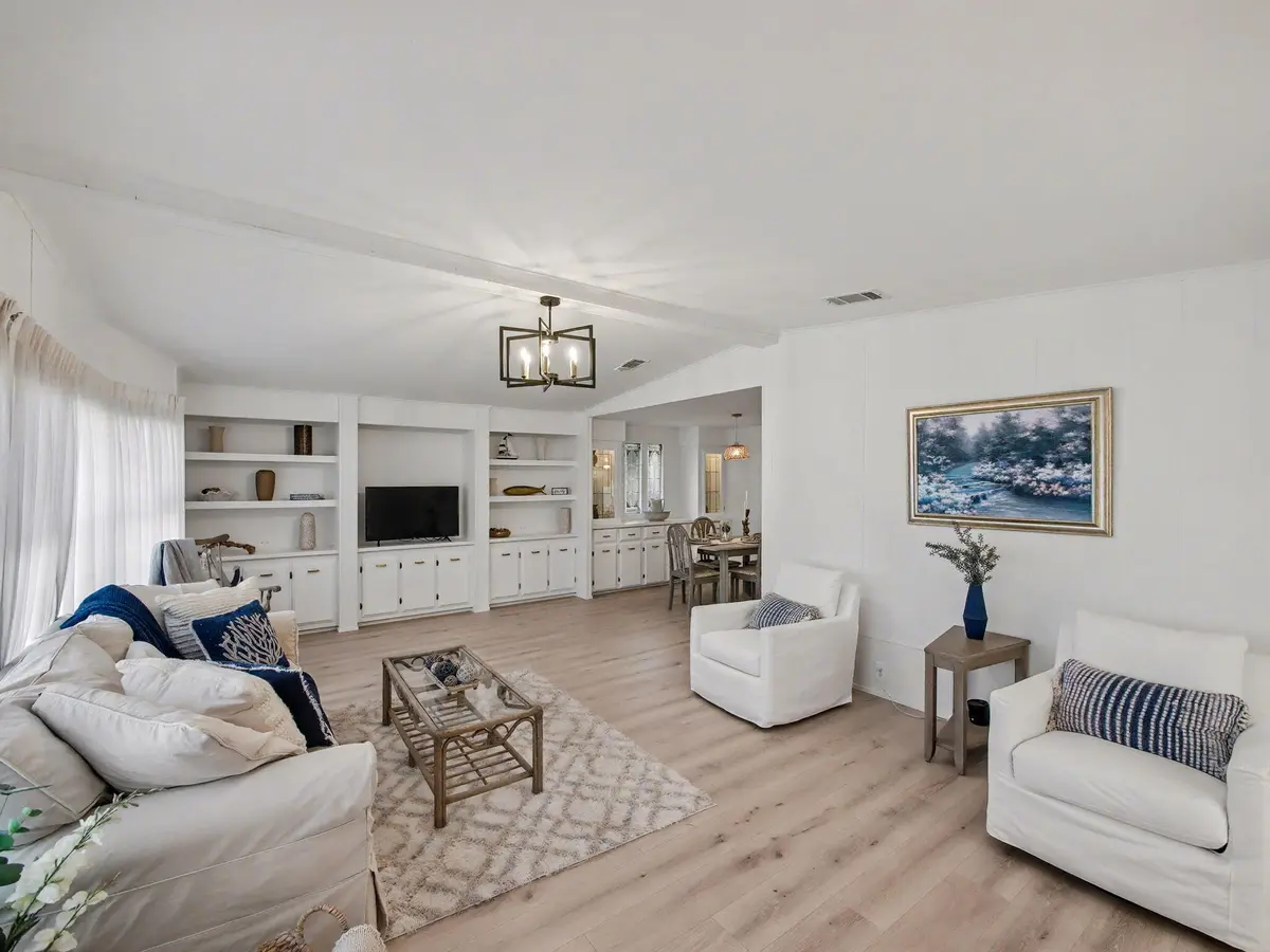 4-web-or-mls-004 at 7843 SE Saratoga Drive, Hobe Sound