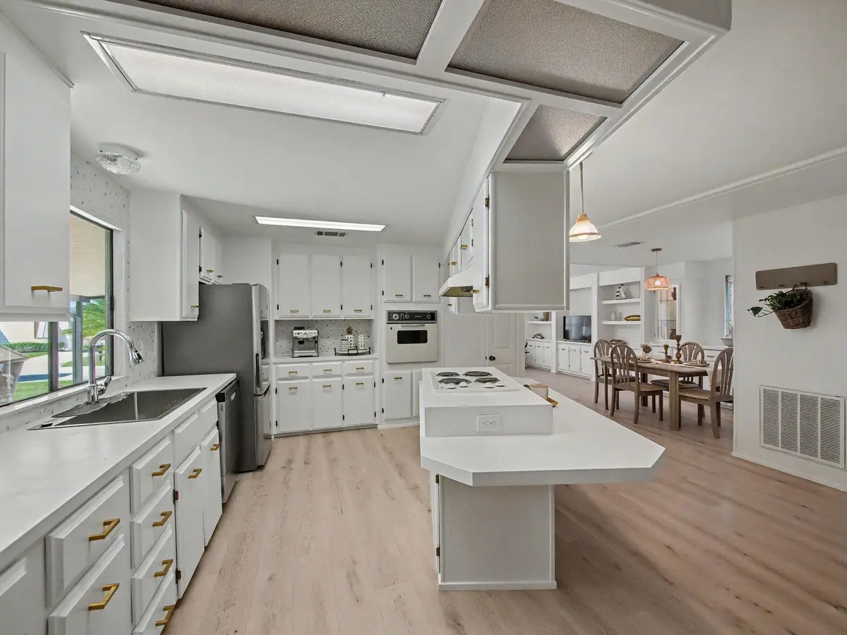 5-web-or-mls-002 at 7843 SE Saratoga Drive, Hobe Sound