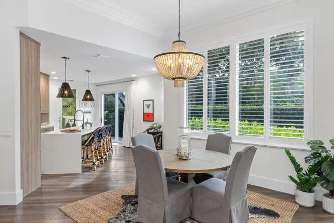 Dining at 2707 Players Court, Wellington