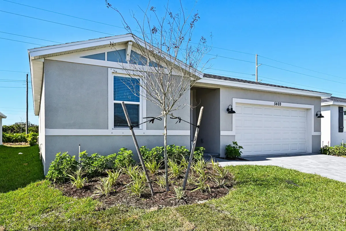 5469 Hampton Park Cir Vero (3) at 5469 Hampton Park Circle, Vero Beach