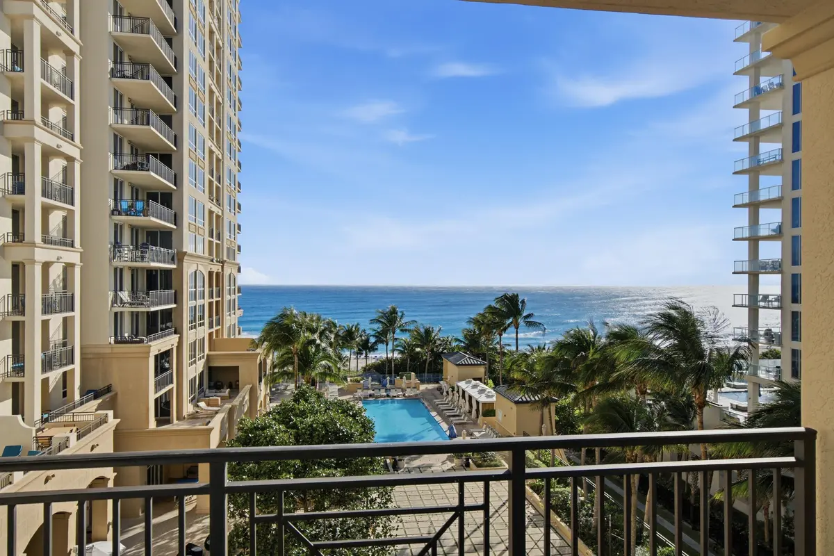3800_N_Ocean_Ave_717_029 at 3800 N Ocean Drive 717, Singer Island
