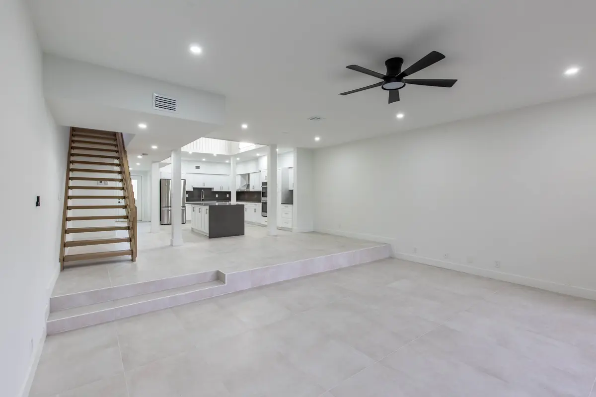 1989 Canterbury Circle, Wellington, FL – photo 5