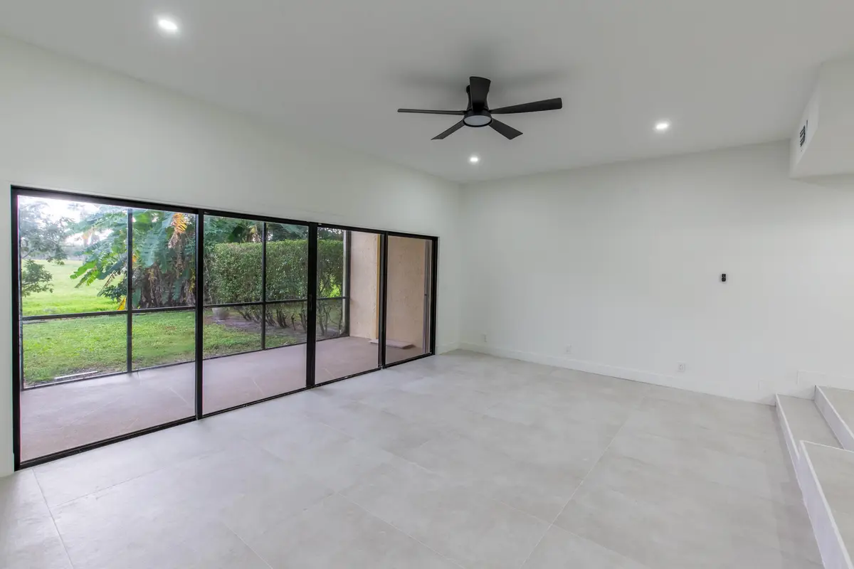 1989 Canterbury Circle, Wellington, FL – photo 6