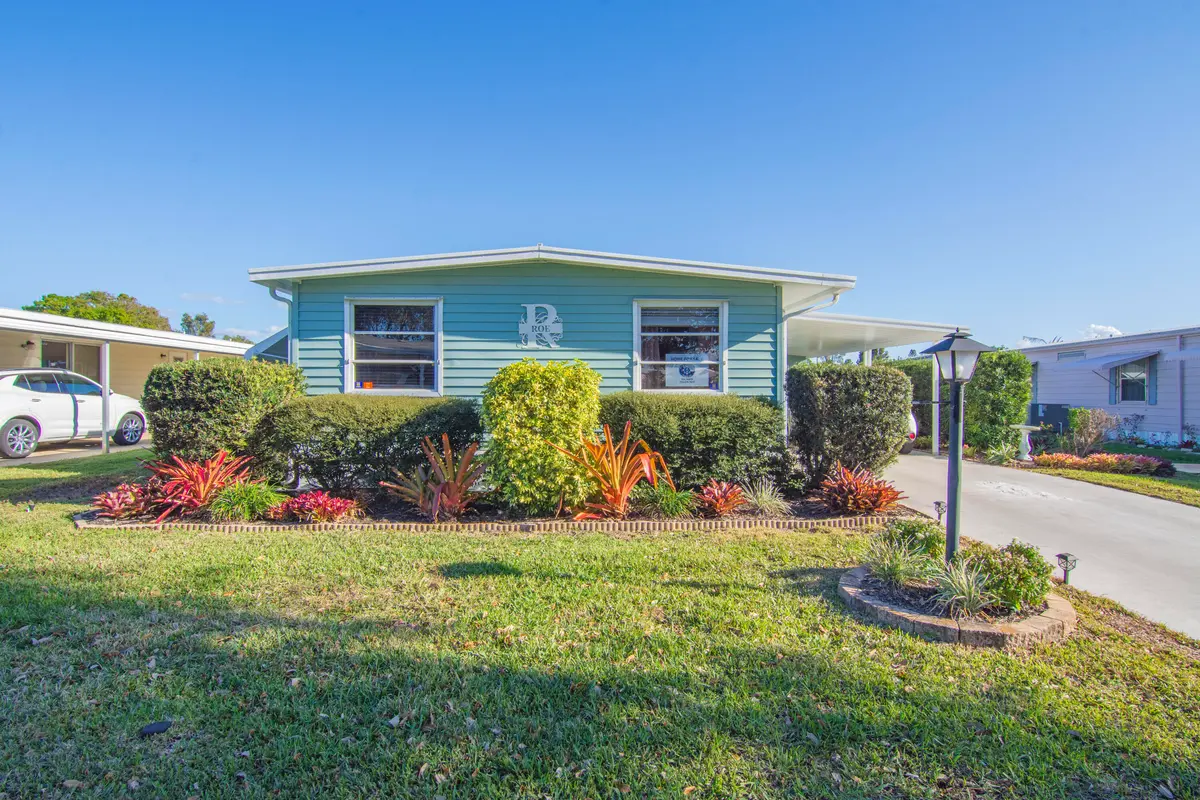 Front House at 485 Onyx Way, Jensen Beach