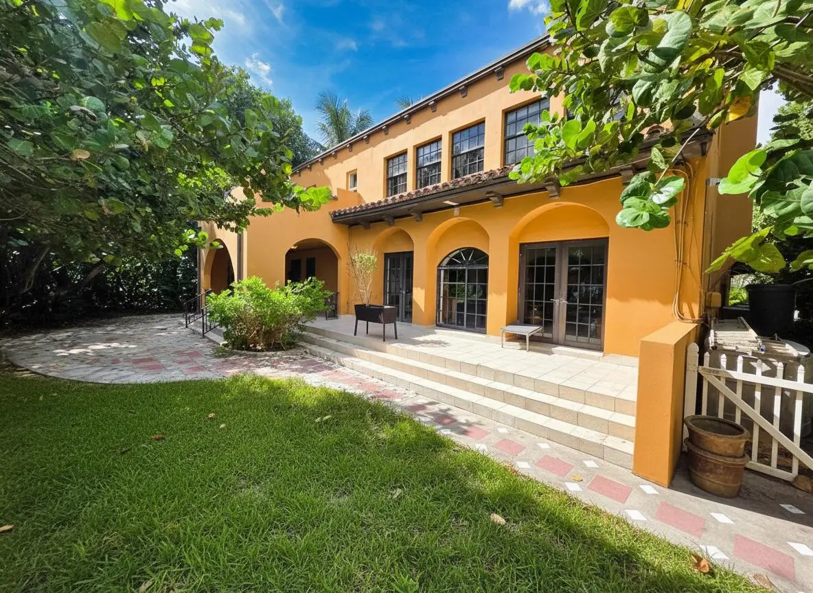 BACK PATIO at 4200 N Surf Road, Hollywood