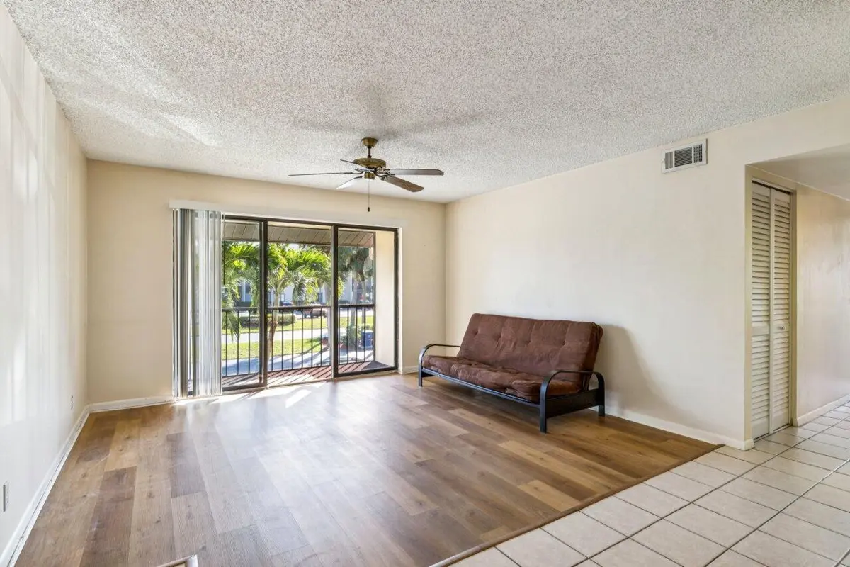 618_Sea_Pine_Way_A2_006 at 618 Sea Pine Way A2, Greenacres