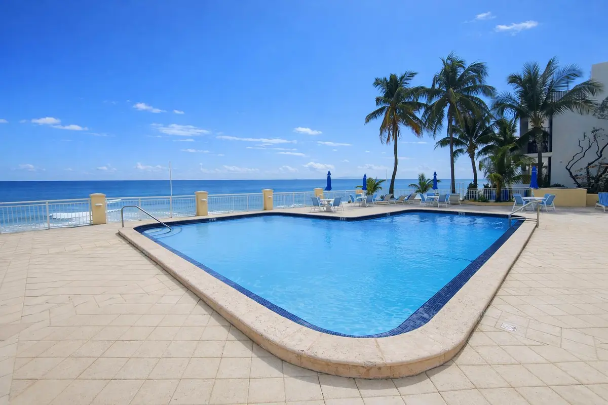 Oceanfront Pool at 3475 S Ocean Boulevard 3020, Palm Beach