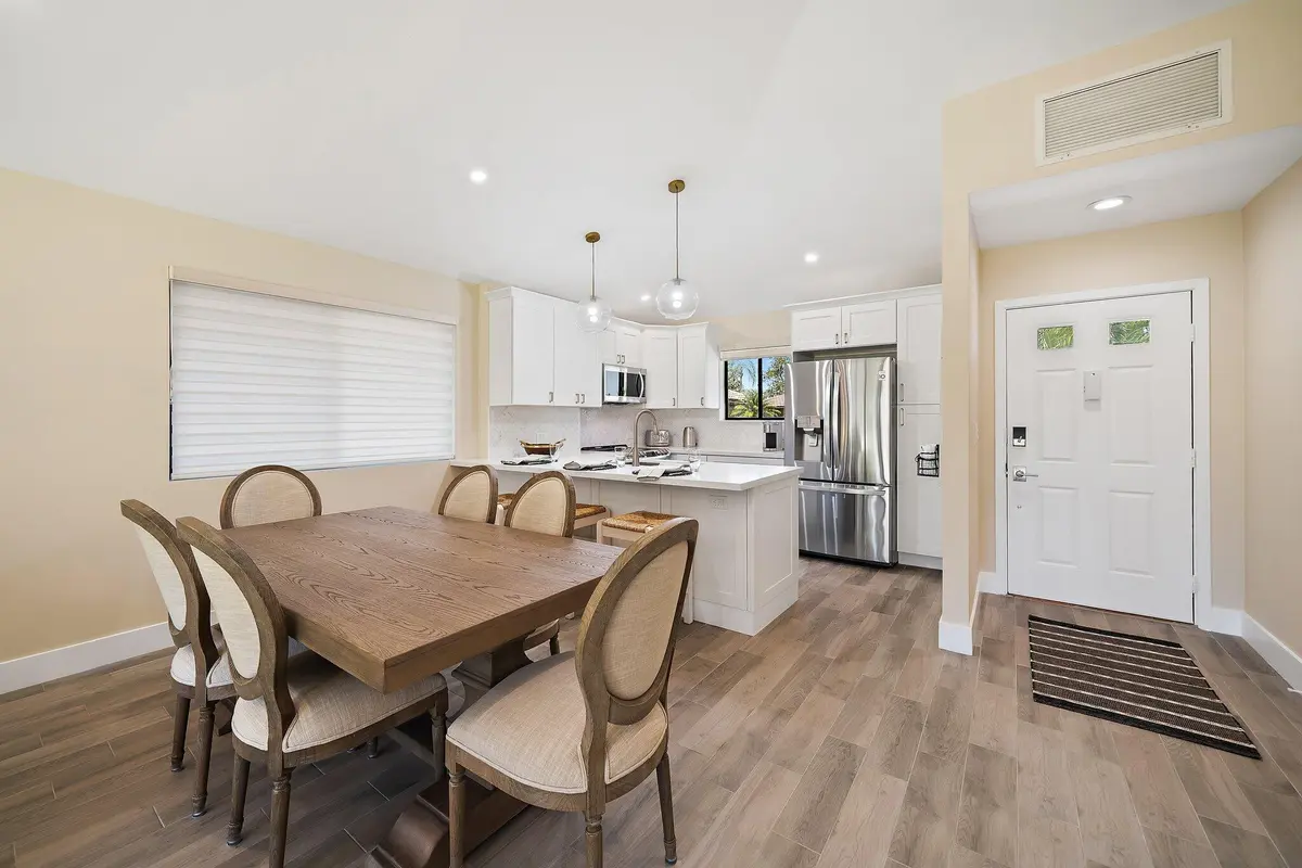 Dining Room at 821 Club Drive, Palm Beach Gardens