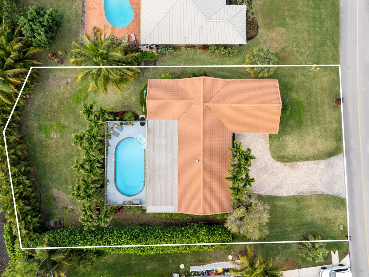 dji_20260131044828_0287_d.1 at 3952 SE Fairway, Stuart