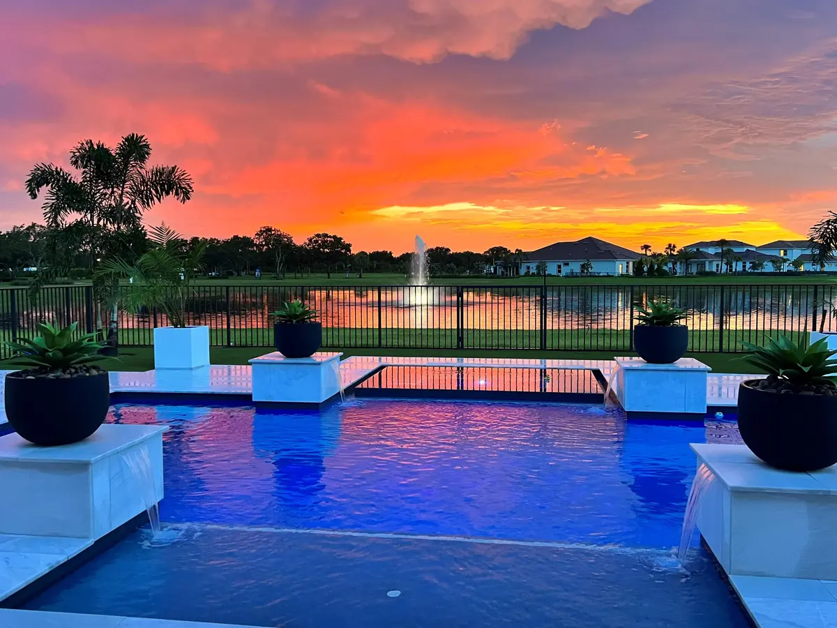 Fountain at 20124 SE Bridgewater Drive, Jupiter
