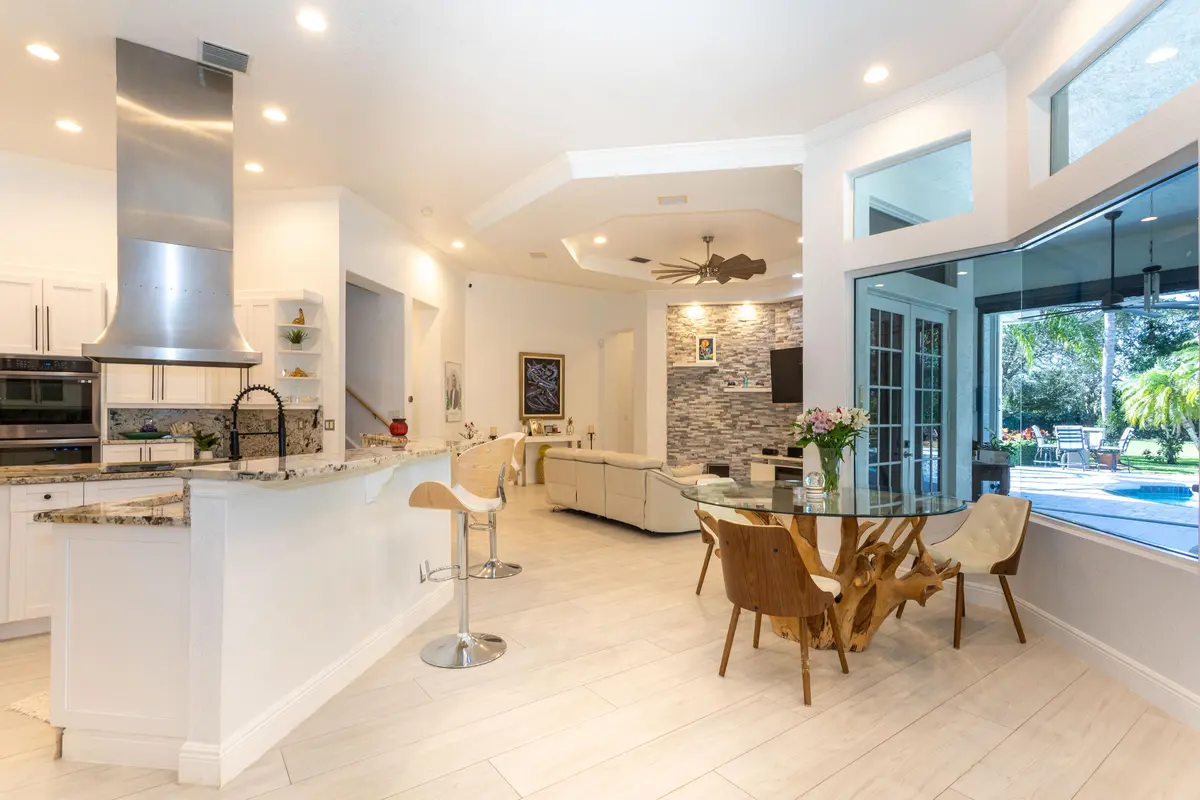 casa-23_1 at 2695 Greenbriar Boulevard, Wellington
