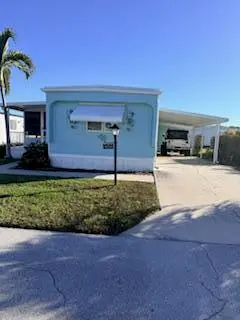 102 n wrnr at 102 N Warner Drive, Jensen Beach