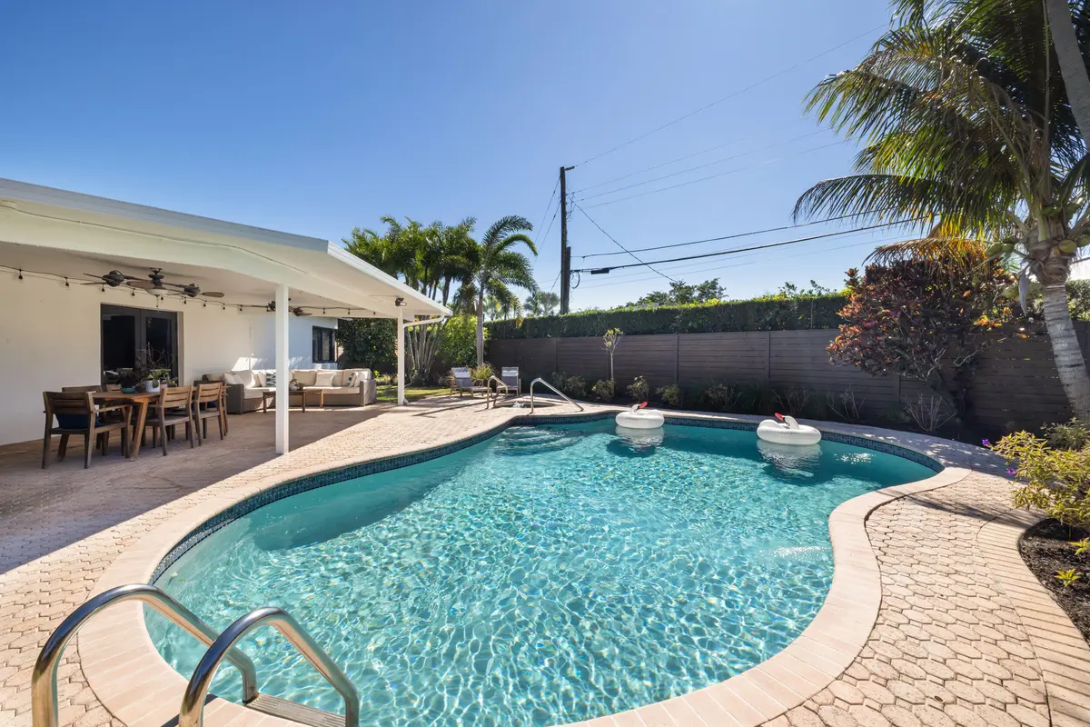Copy of 36_et6a2570 at 310 Orange Way, West Palm Beach