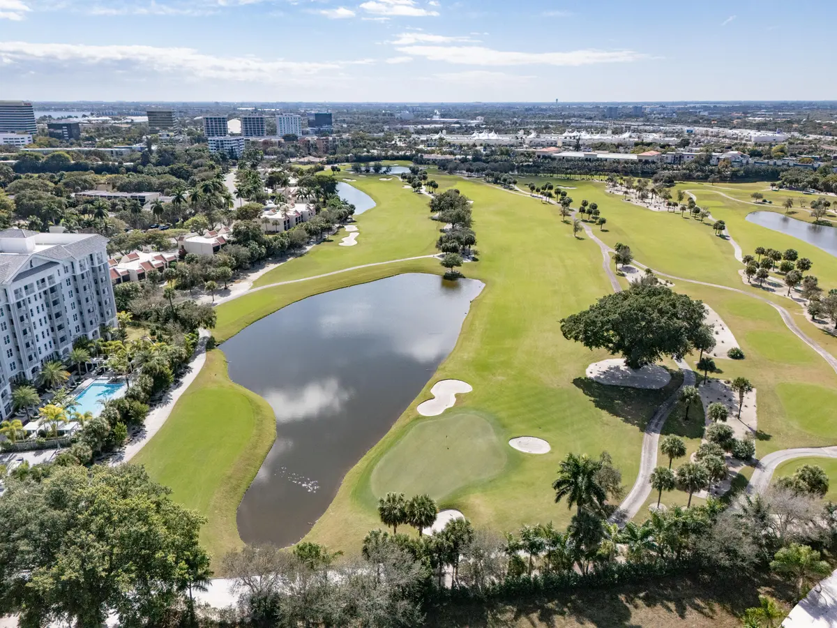 © Clark-2400 Presidential Way 1506-043 at 2400 Presidential Way 1506, West Palm Beach