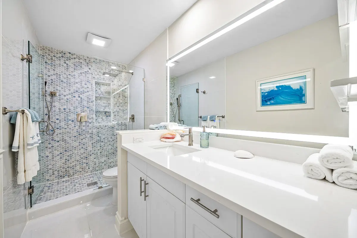 Brand New Primary Bath at 2016 SW 29th Court 5b1, Delray Beach
