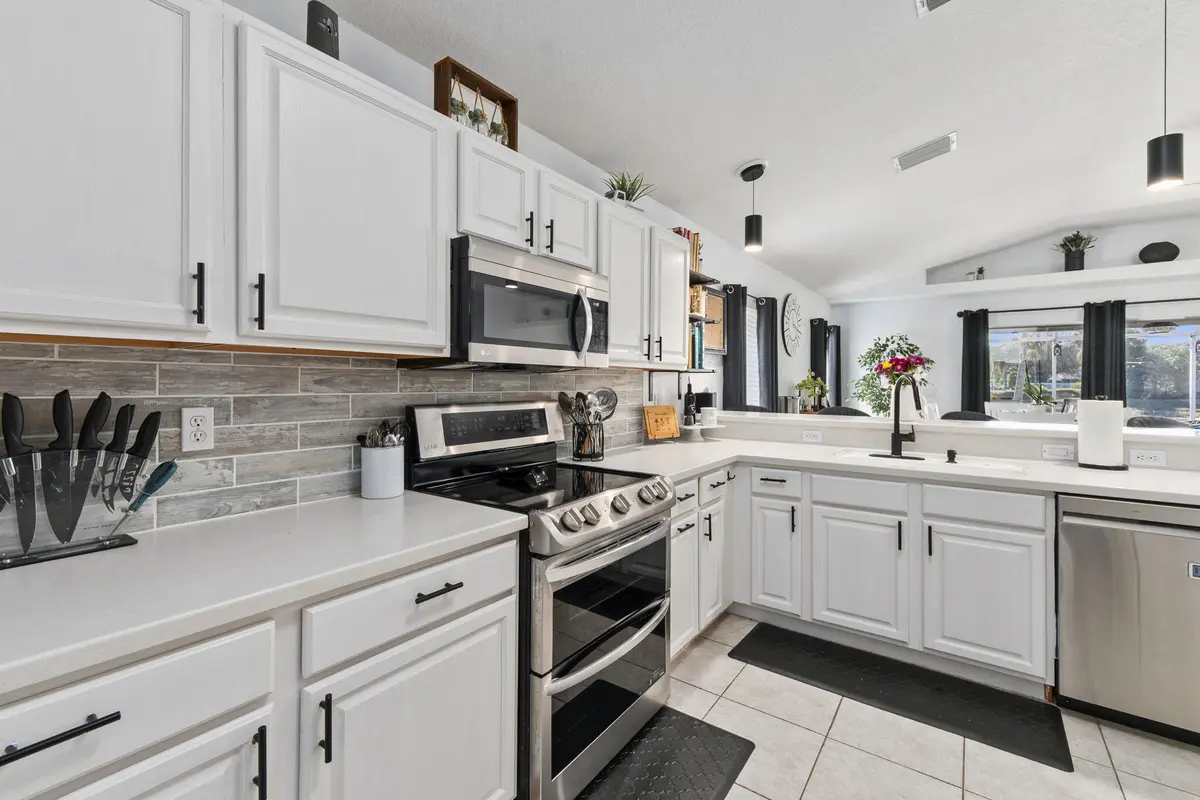 12-web-or-mls-DSC04771 at 524 SW Cyrilla Trail, Port St. Lucie