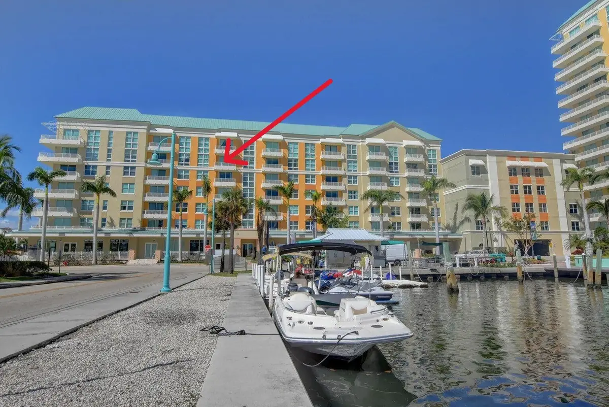 MV bldg 3 mark up at 100 NE 6th Street 605, Boynton Beach