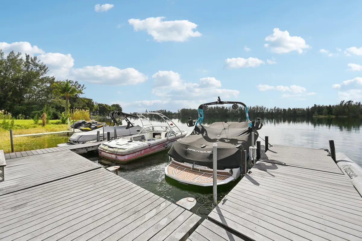 49-web-or-mls-Crystal Lake Dr-0502-904 at 4065 Crystal Lake Drive, Deerfield Beach
