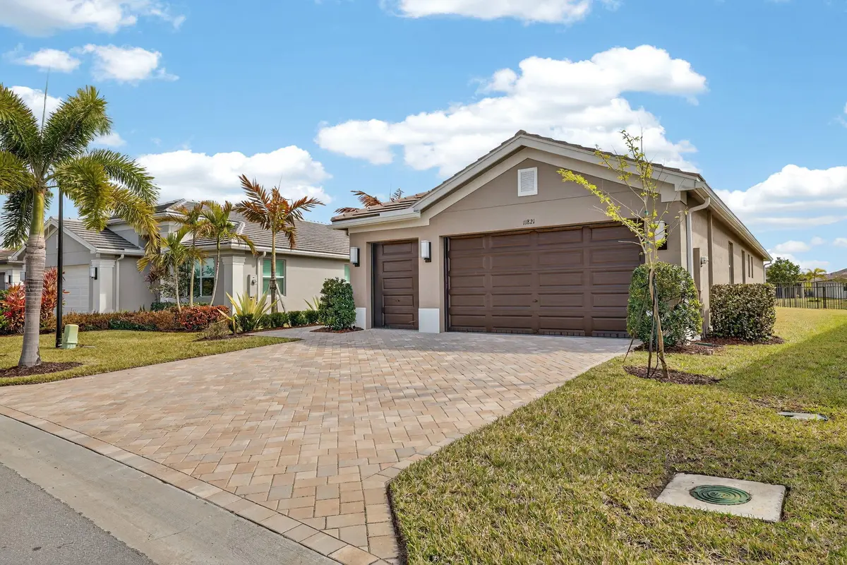 11821 SW Coral Cove Parkway at 11821 SW Coral Cove Parkway, Port St. Lucie