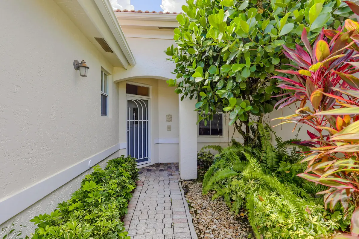 06__20a1833-hdr%286%29%5B1%5D at 8193 Sandpiper Way, West Palm Beach