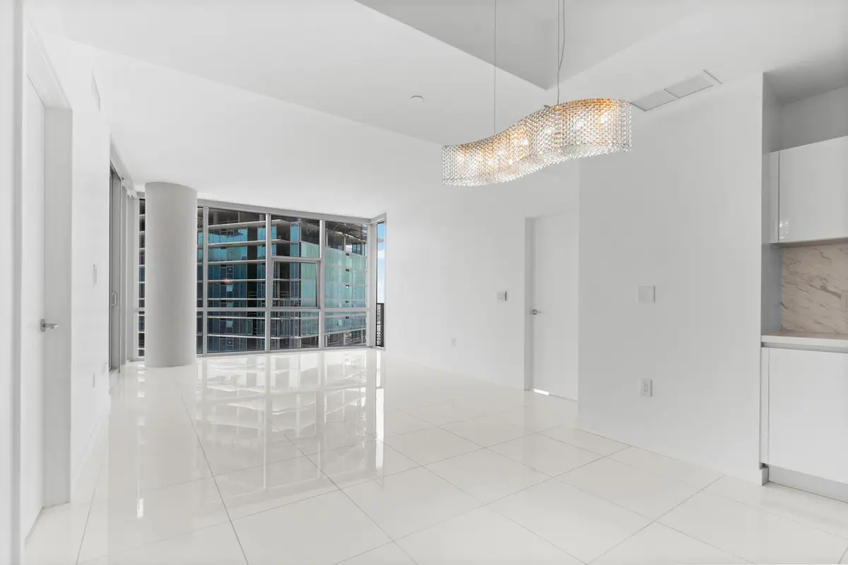 851 NE 1st Ave Apt 3512 Miami-large-006- at 851 NE 1st Avenue 3512, Miami
