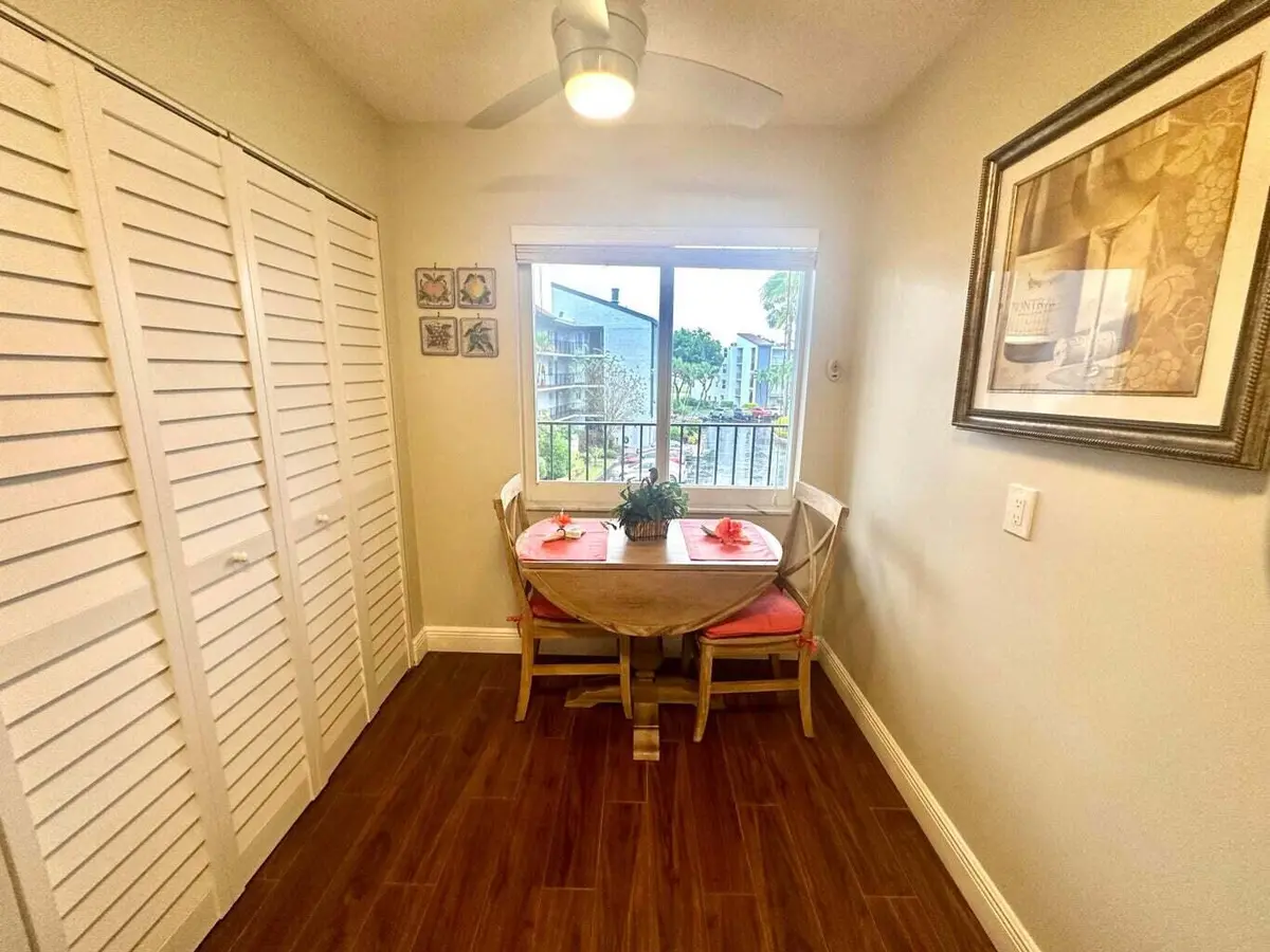 Breakfast Nook at 14773 Cumberland Drive, Delray Beach