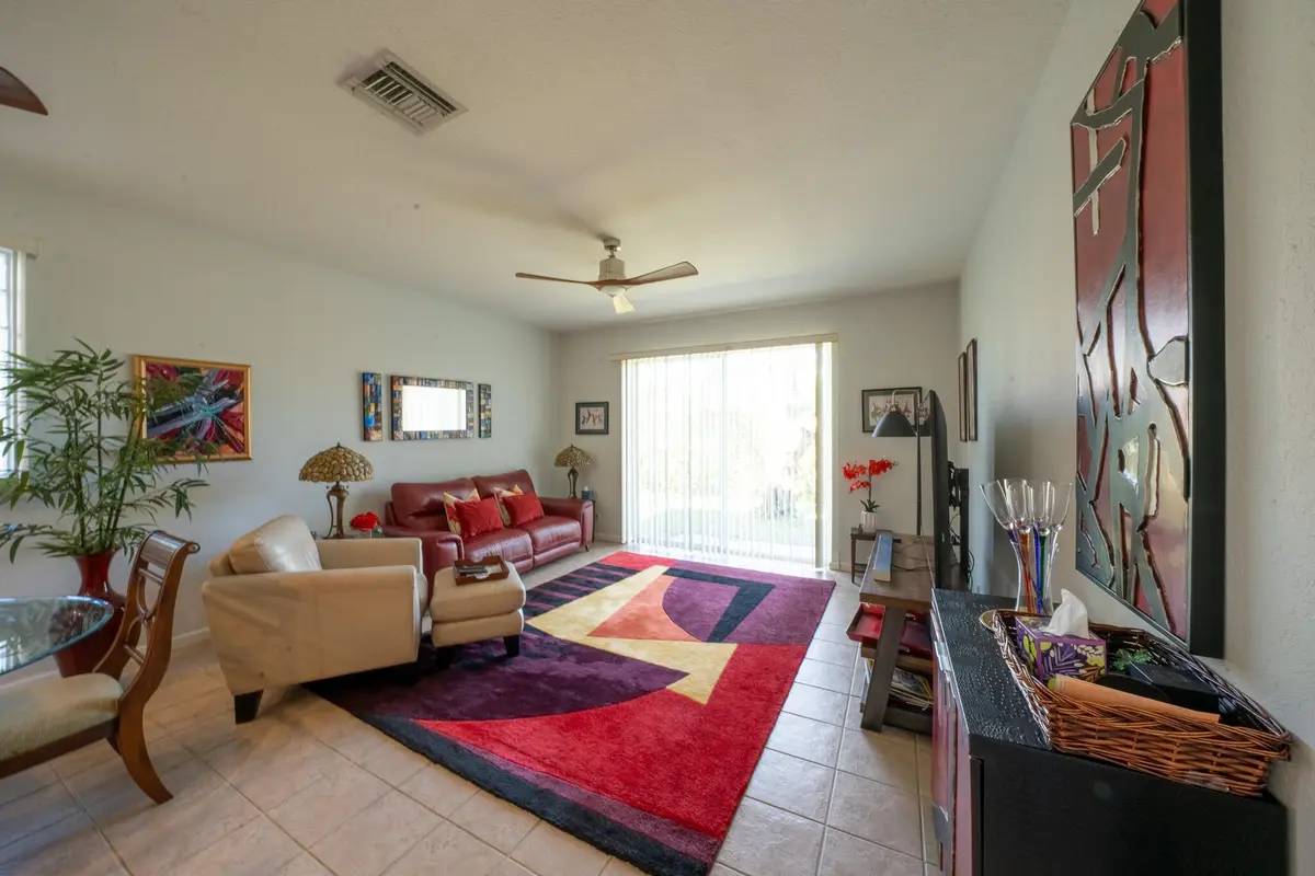 2BR05828-HDR-2 at 1107 Center Stone Lane, Riviera Beach