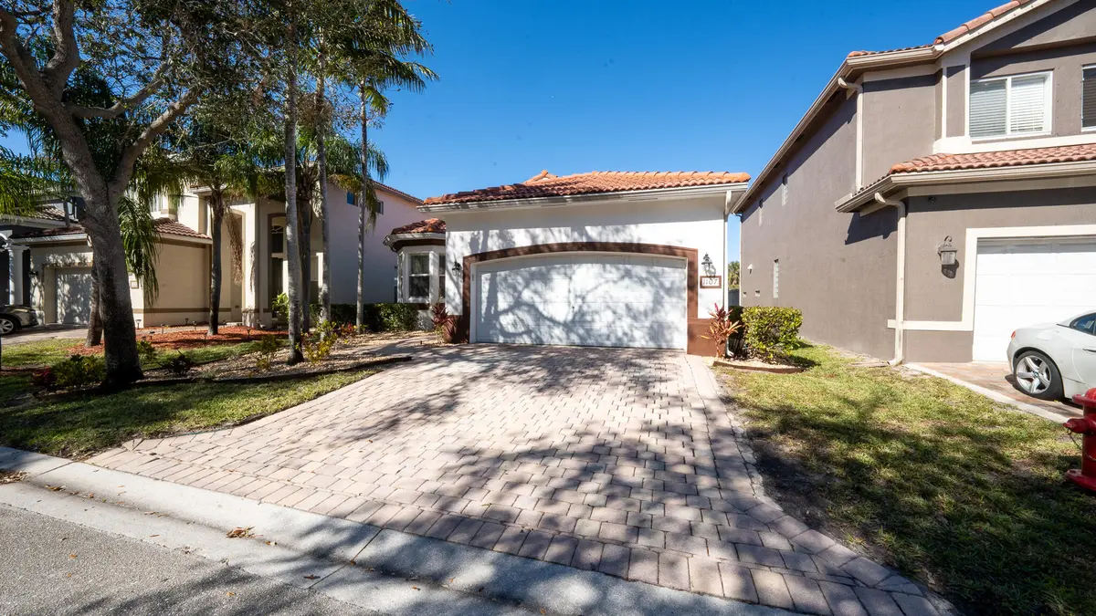 2BR06005-HDR at 1107 Center Stone Lane, Riviera Beach