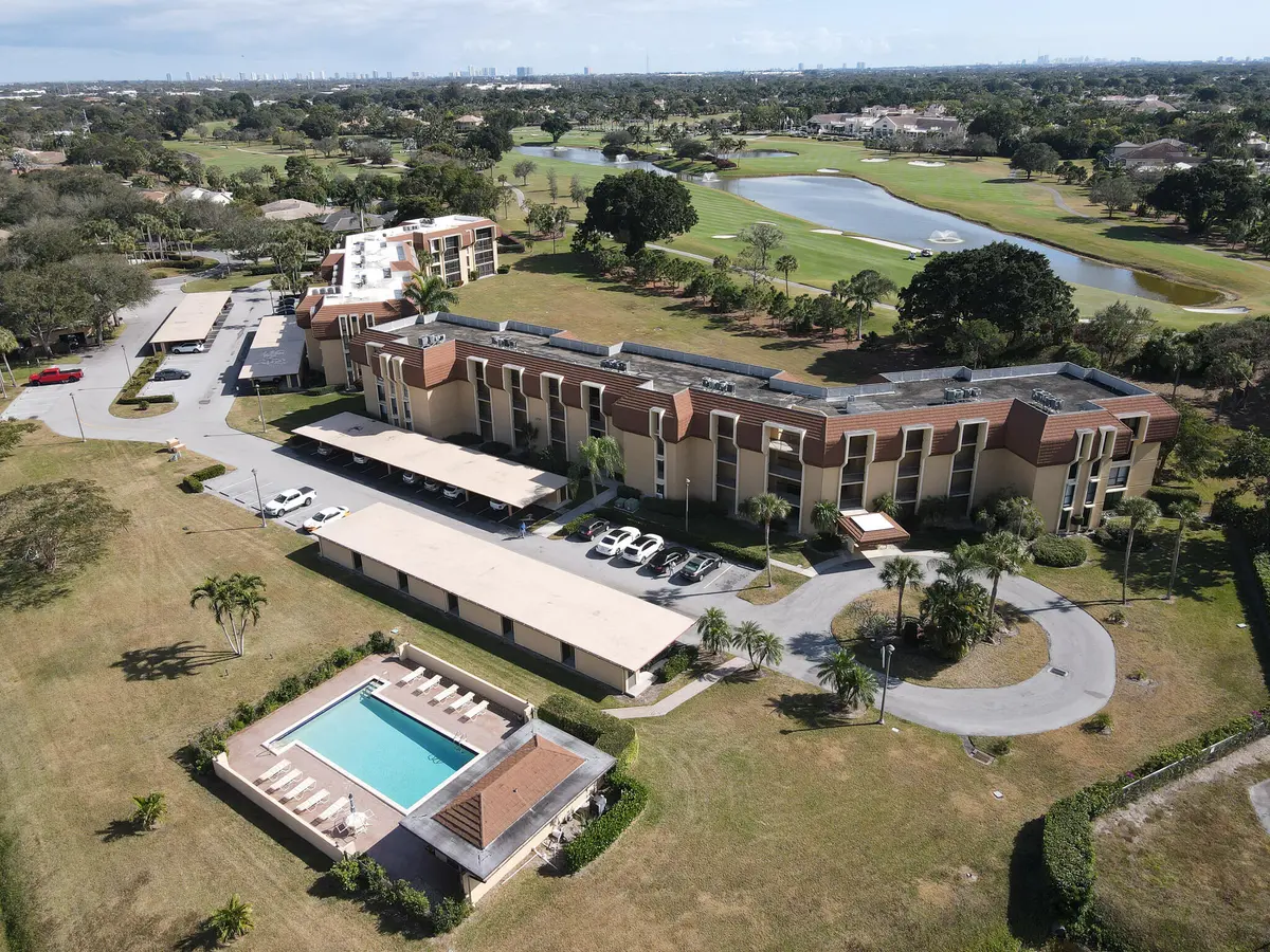DJI_0572 at 5390 Woodland Lakes Drive 201, Palm Beach Gardens
