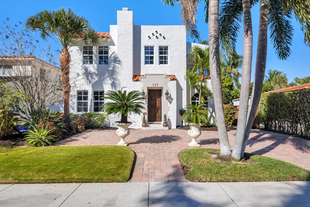 Front at 137 Edgewood Drive, West Palm Beach