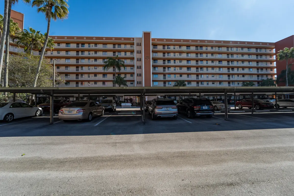 Huntington Towers-10 at 7360 S Oriole Boulevard 706, Delray Beach