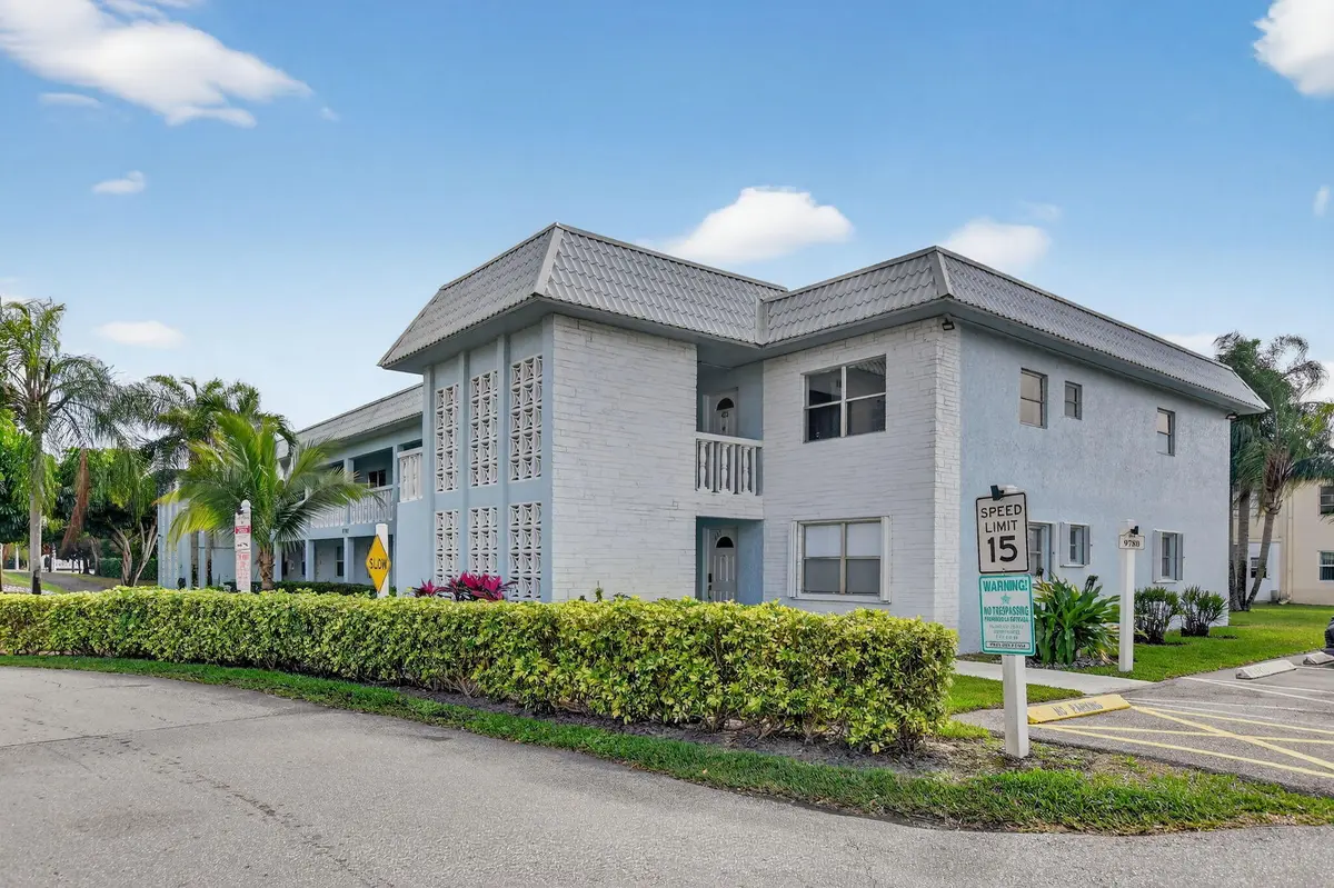 1-web-or-mls-DSC_5438 at 9780 Marina Boulevard 425, Boca Raton