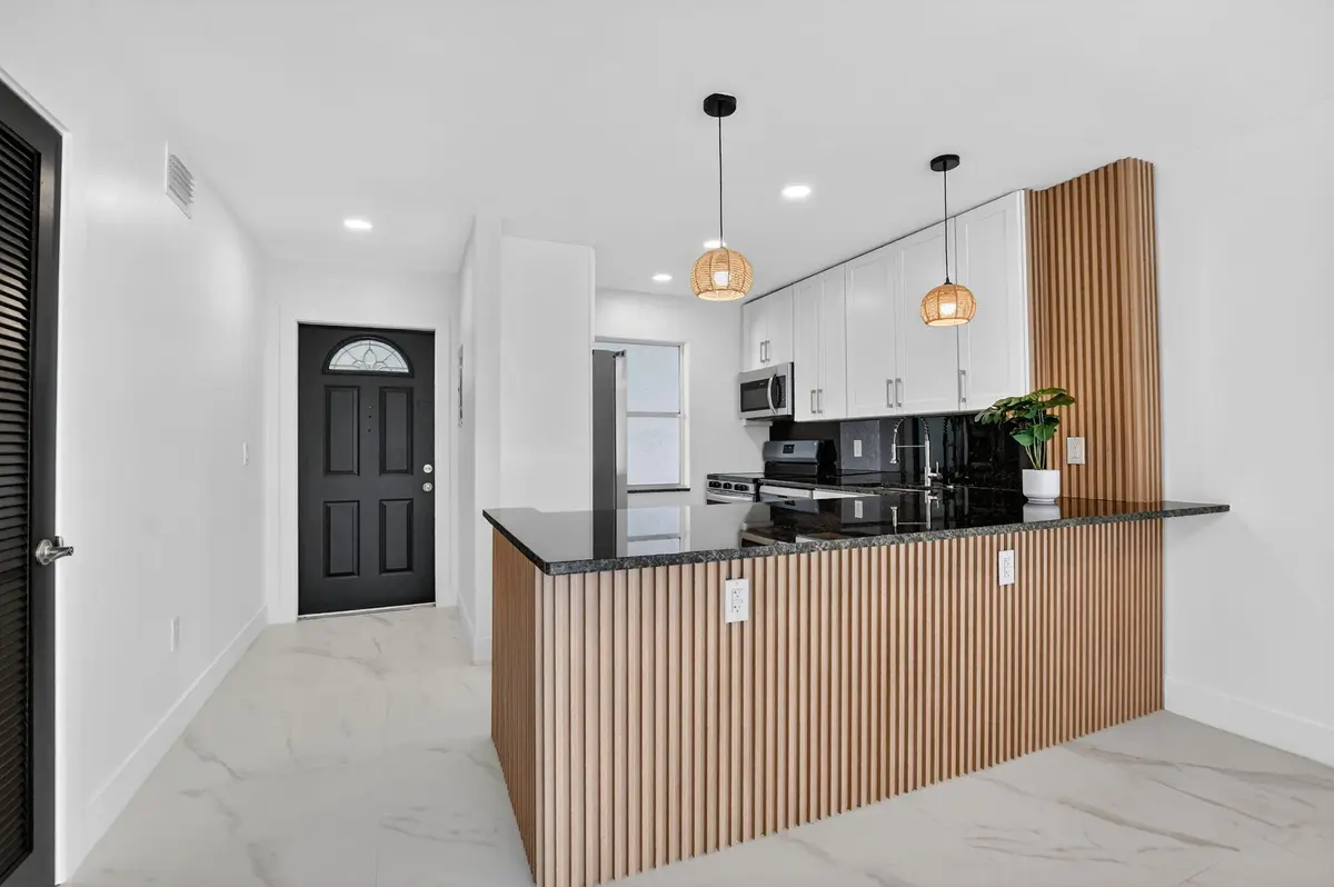 3-web-or-mls-DSC_5281 at 9780 Marina Boulevard 425, Boca Raton