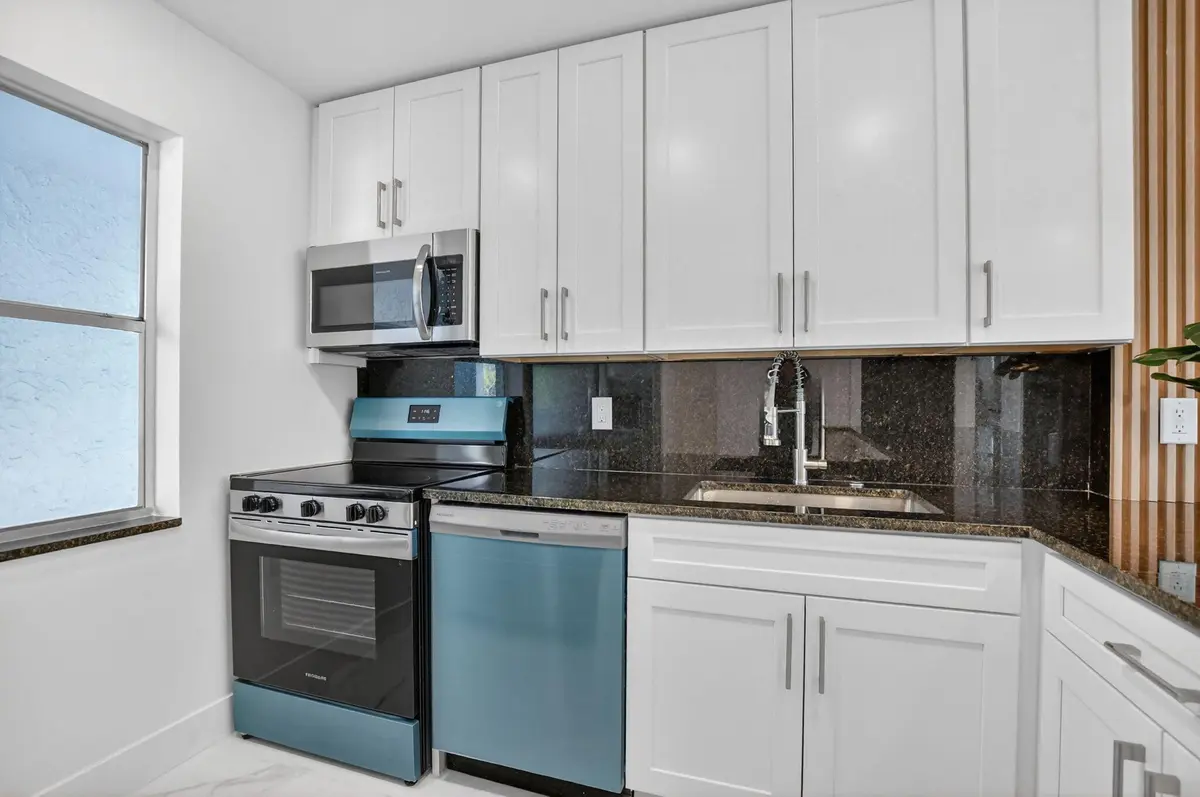 5-web-or-mls-DSC_5292 at 9780 Marina Boulevard 425, Boca Raton