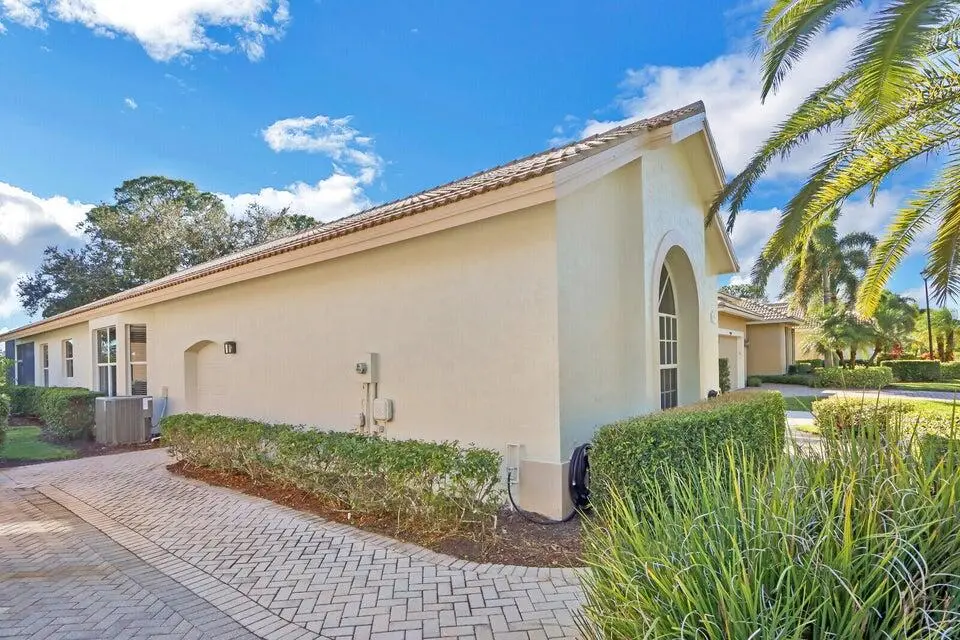 20230109184311872778000000-o at 9313 Avenel Lane, Port St. Lucie