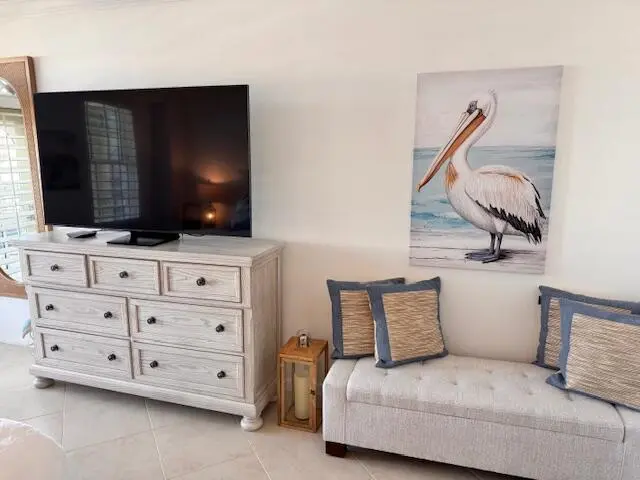 Living Area ++ at 3475 S Ocean Boulevard 6110, Palm Beach