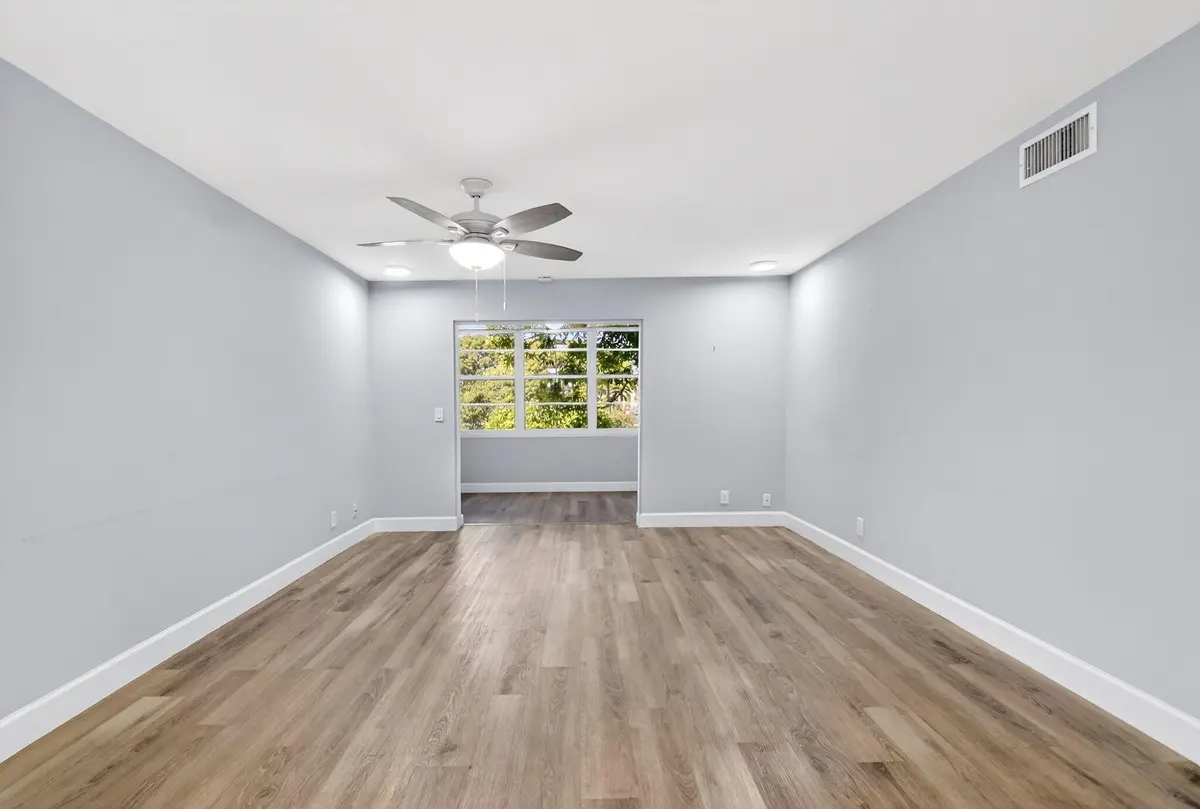 6-web-or-mls-DSC_4093 at 2515 NE 2nd Court 204, Boynton Beach