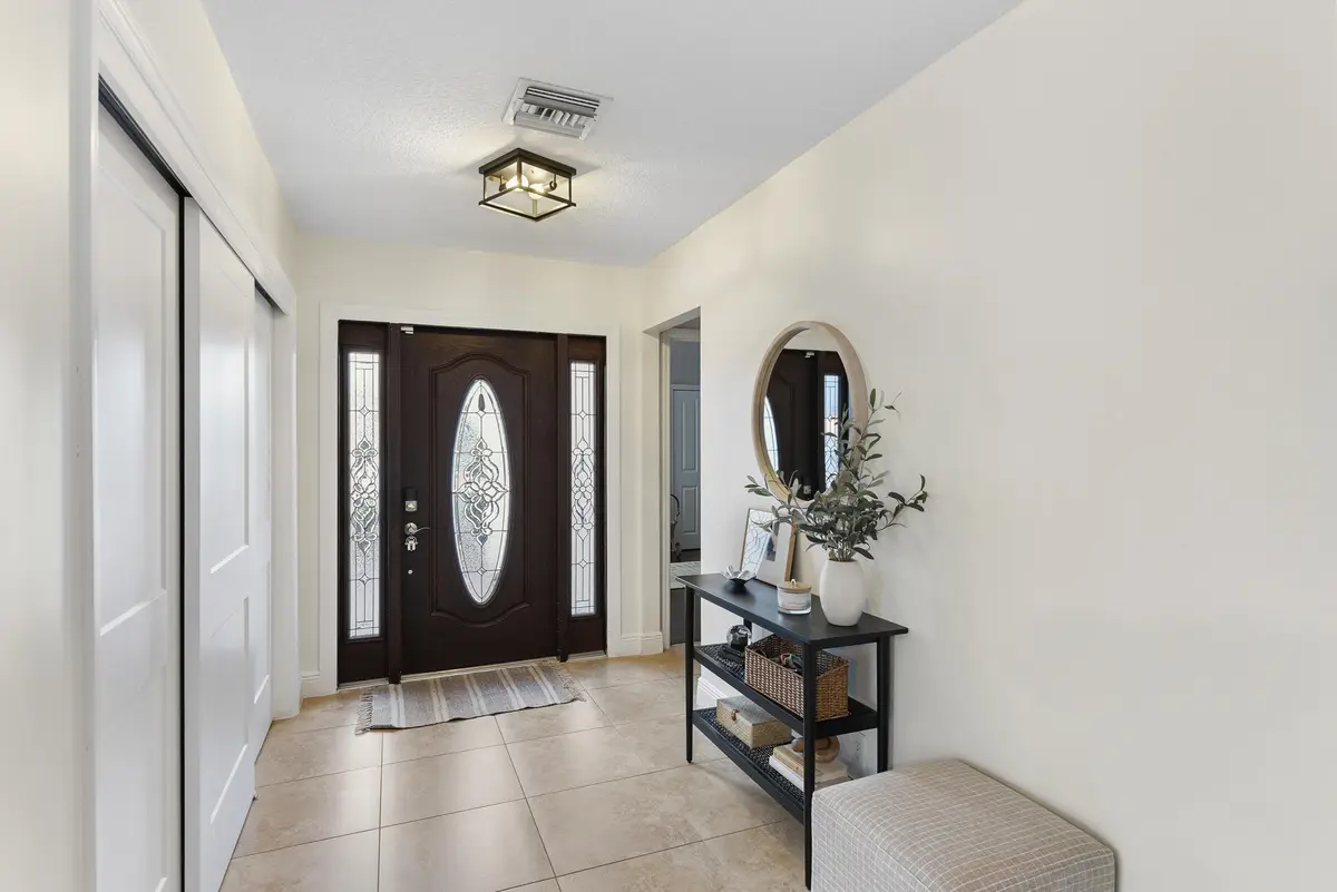 Entry Indoor at 7646 Solimar Circle, Boca Raton
