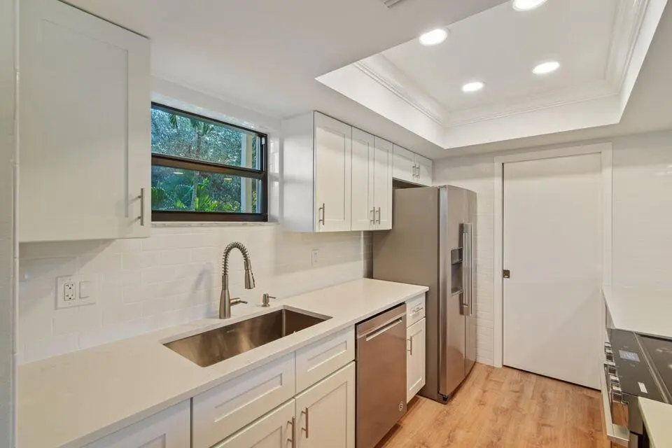 kitchen 4 - 1:1 at 11863 Wimbledon Circle 508, Wellington