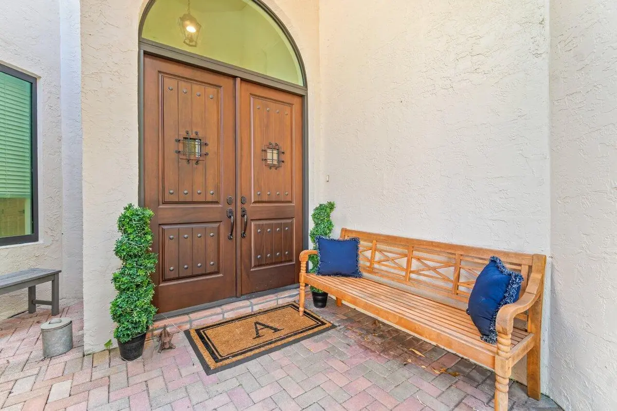 Front entrance at 14170 Calypso Lane, Wellington