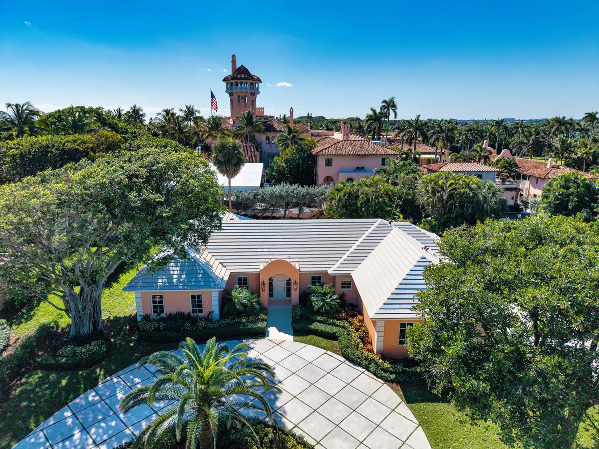 124 Woodbridge Rd at 124 Woodbridge Road, Palm Beach
