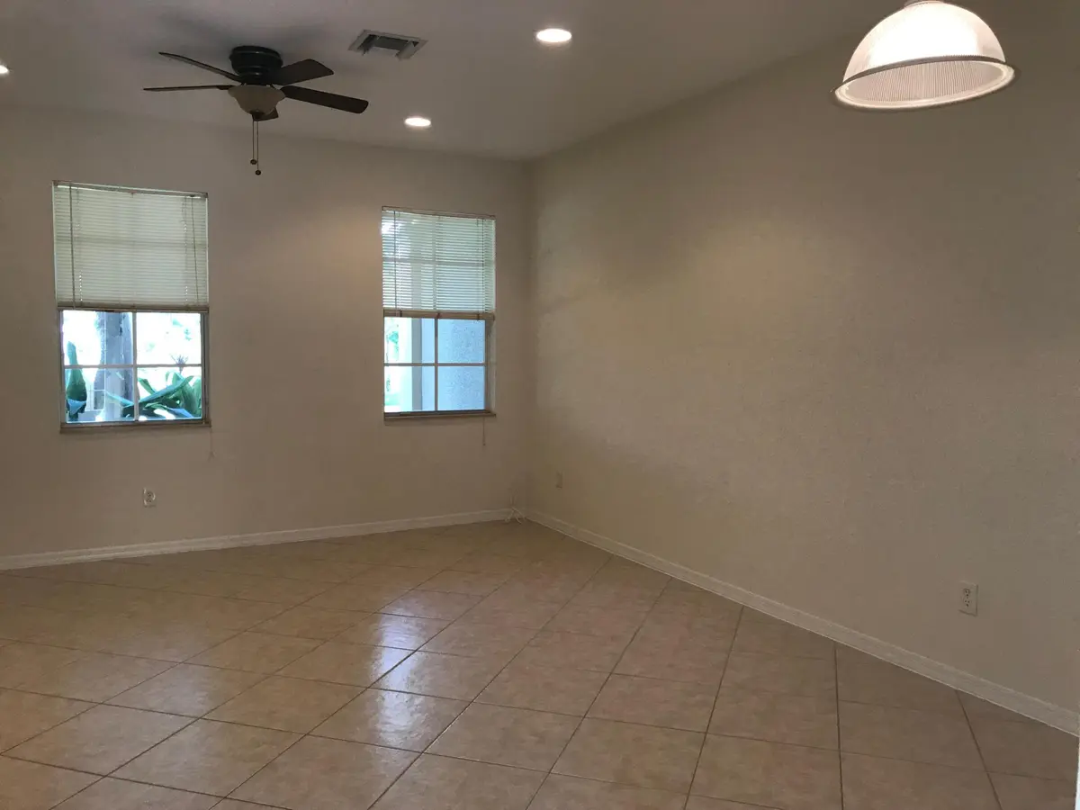 141 E Thatch Palm Circle, Jupiter, FL – photo 7