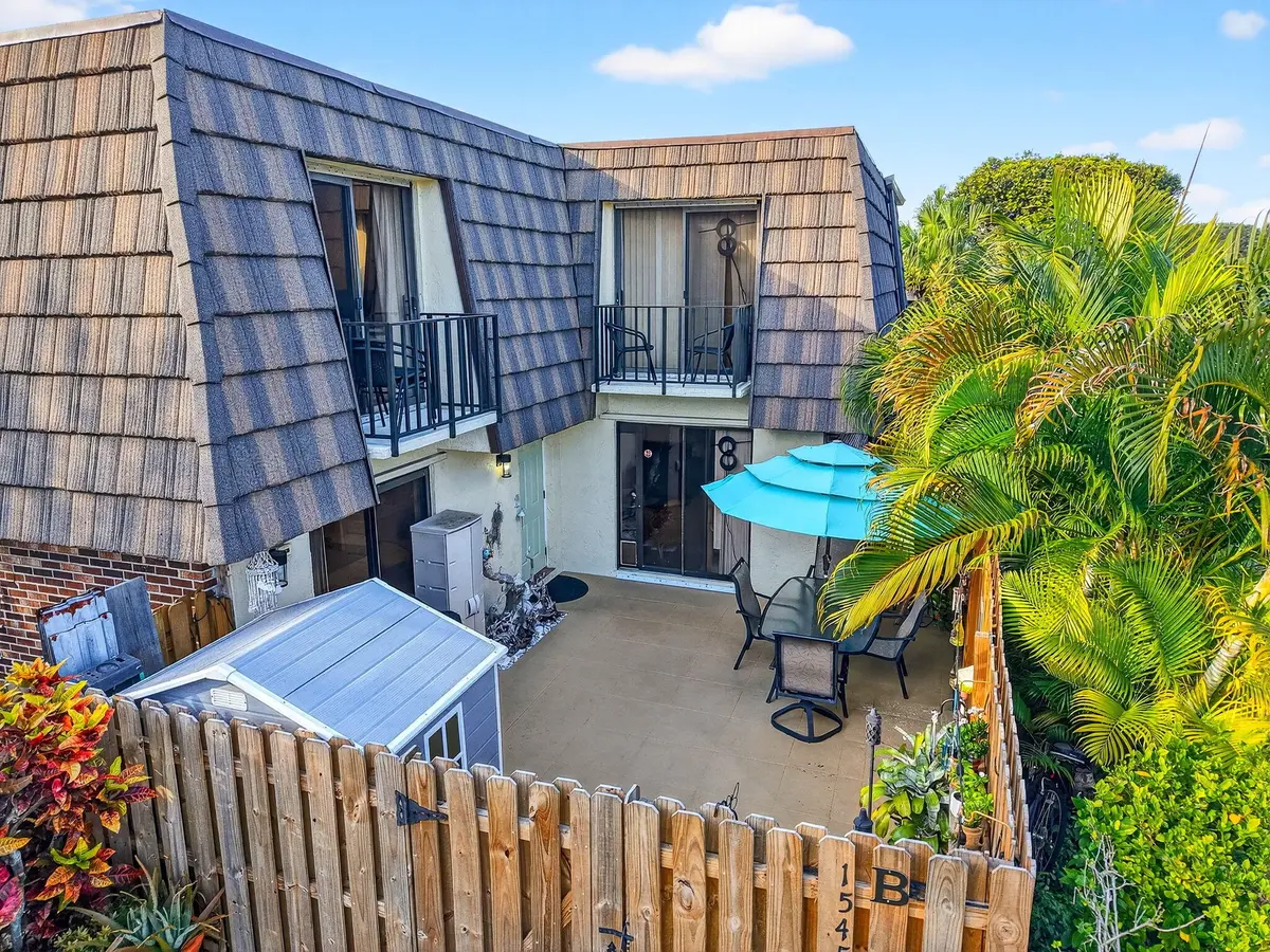 Patio at 1545 W Forest Lakes Circle B, West Palm Beach